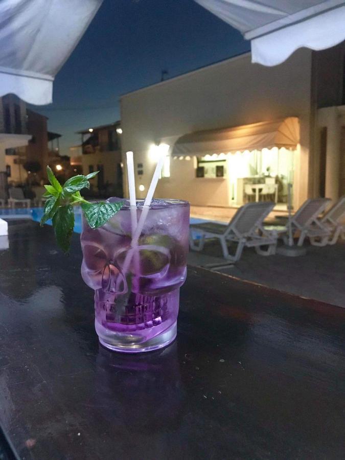 Villa Marinos Kavos Bagian luar foto